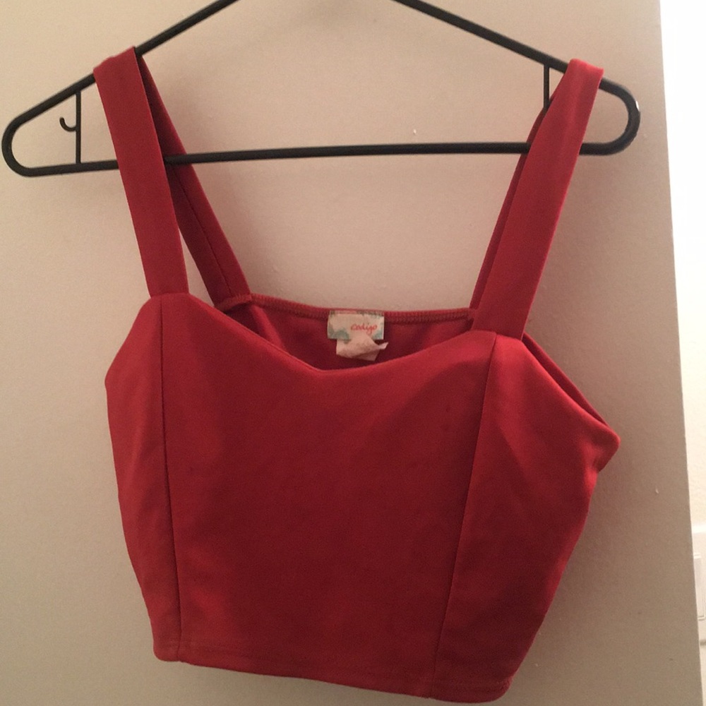 Crop top